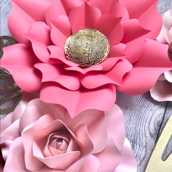 Paper Flower Set - Picture 6 of 10